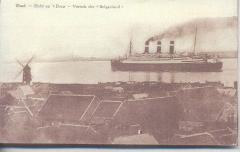 Zicht op Doel met schip 'Belgenland'