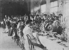 Mensen in de stad - Feesten en spelen