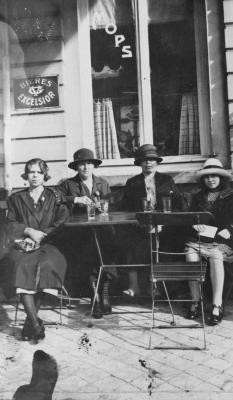 Mensen in de stad - Feesten en spelen