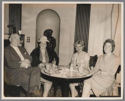 Het gezin Van Doorslaer-Cogen. (Epouse Jacobs)