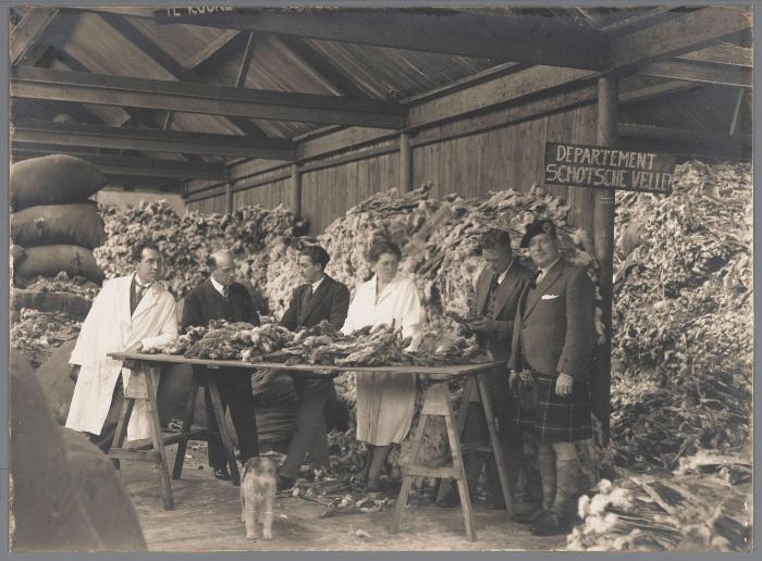 Haarsnijderij Epouse Jacobs: departement Schotse vellen