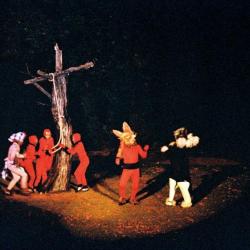 Reynaertspel 1985, scène Tibert in de val